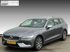 Volvo V60 - 2.0 T6 Recharge AWD Business Pro NL-AUTO | LEDER | CAMERA | STUURWIEL VERW | STOELVERW |