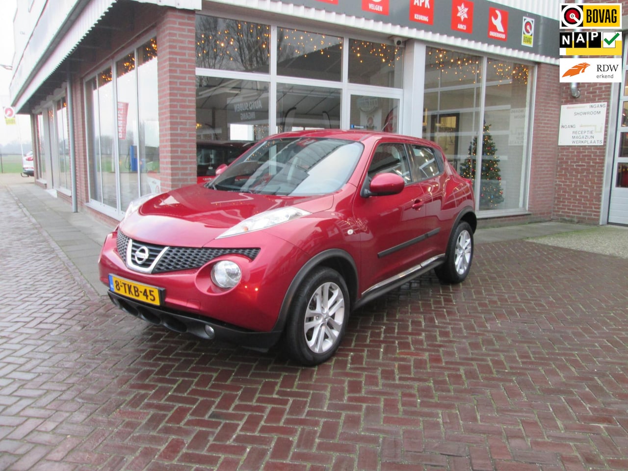 Nissan Juke - 1.6 Acenta / automaat / afneembare trekhaak - AutoWereld.nl