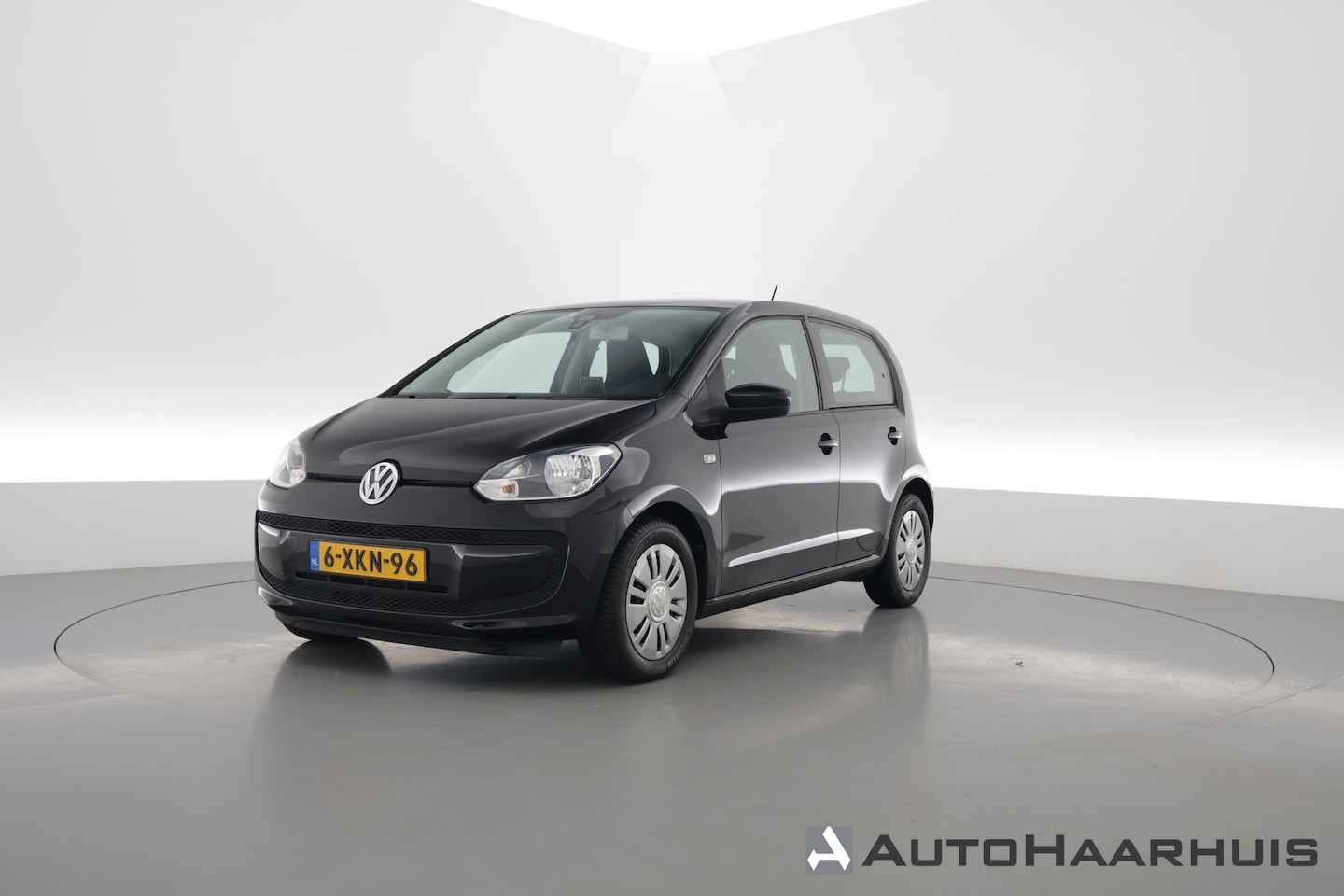 Volkswagen Up! - 1.0 move up! BlueMotion | Navigatie | Bluetooth | Airco | All Seasons - AutoWereld.nl