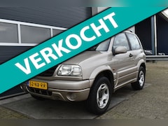 Suzuki Grand Vitara - 2.0 Metal Top 4X4