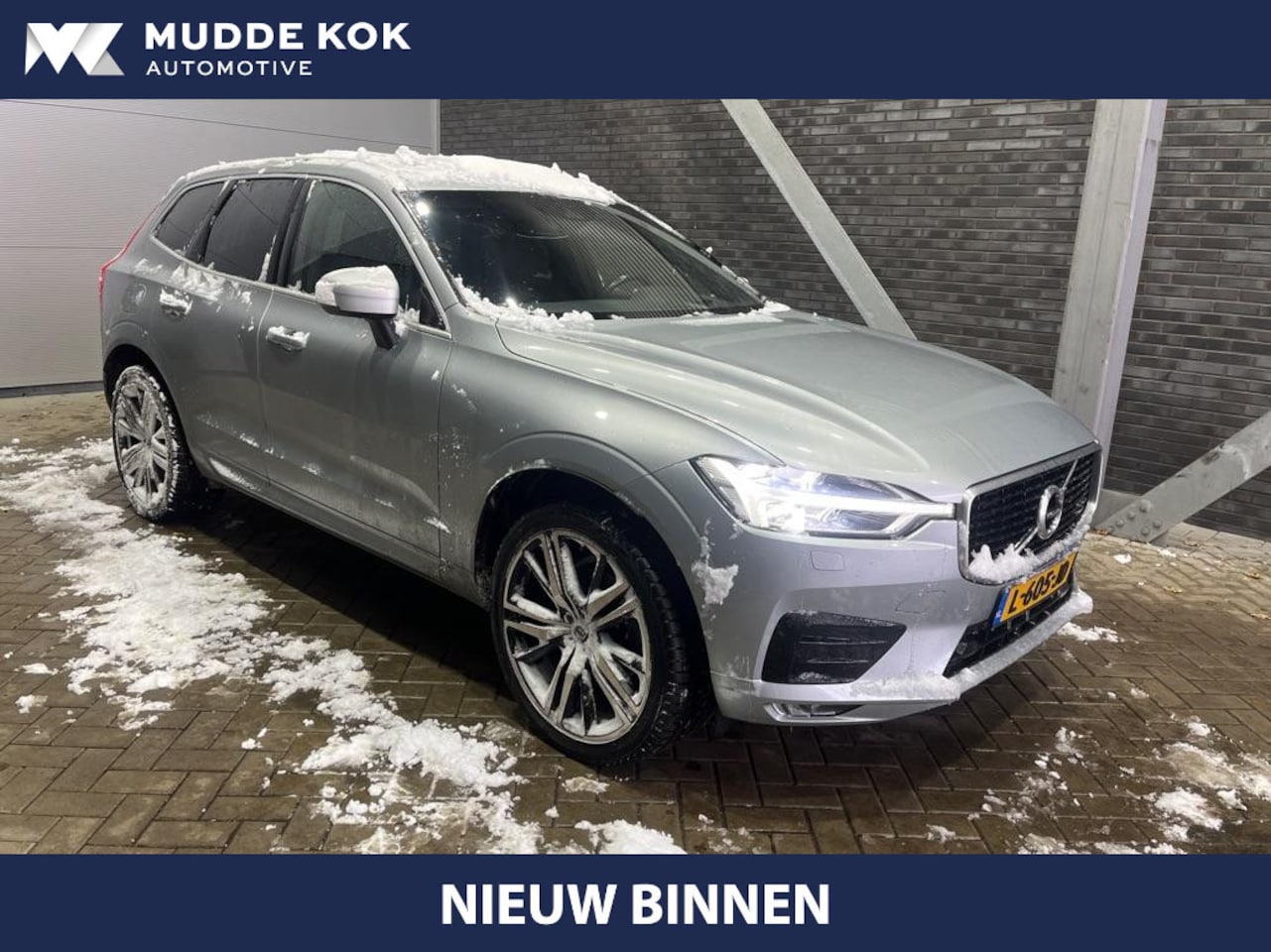 Volvo XC60 - T5 R-Design | Panoramadak | Head-Up | Leder | Trekhaak | harman/kardon | 21 Inch - AutoWereld.nl
