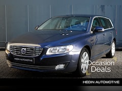 Volvo V70 - 2.0 T5 Nordic+ | Standkachel | Stoelverwarming | Lederen bekleding | Navigatie