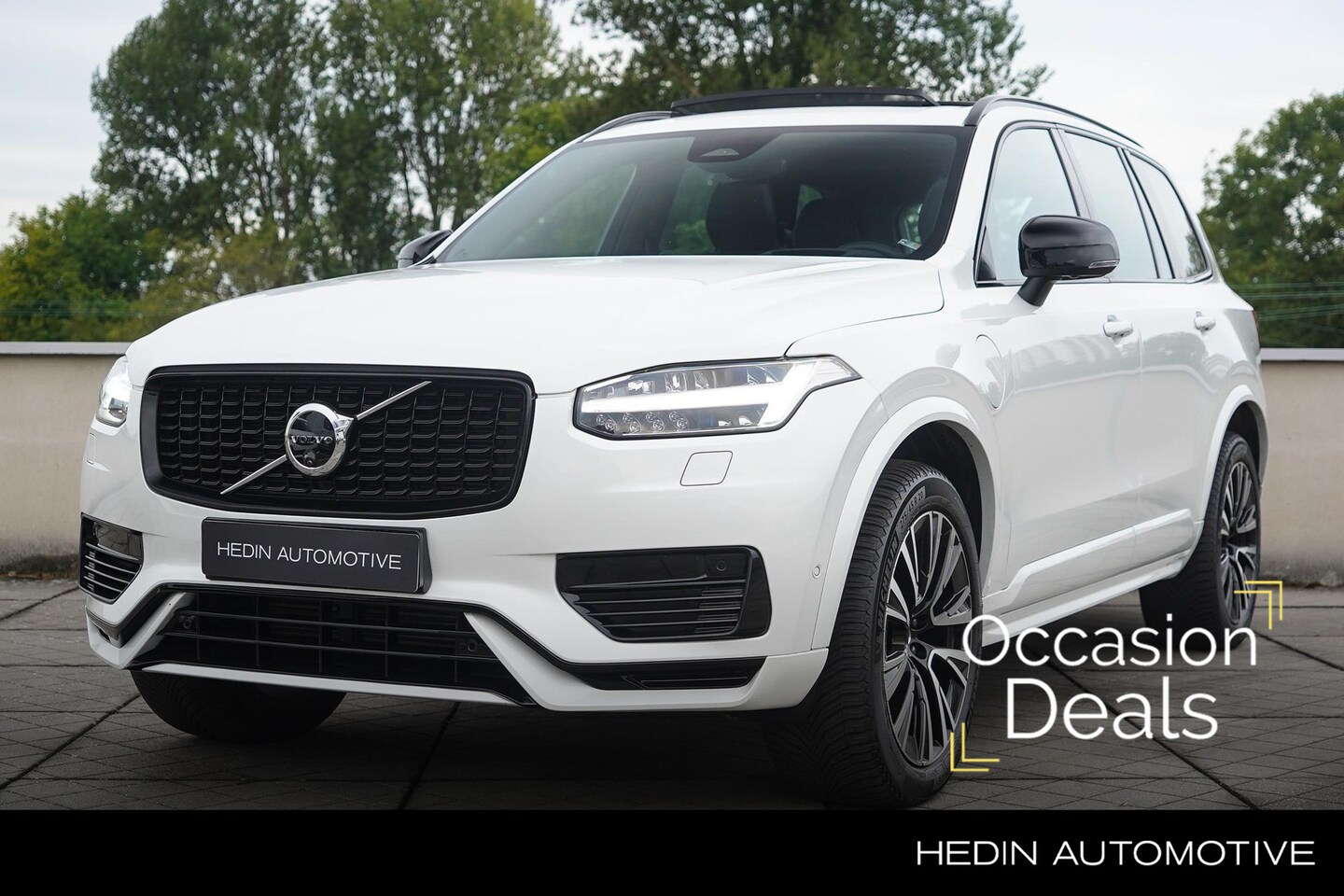 Volvo XC90 - 2.0 T8 Recharge AWD Ultimate Dark | Bowers & Wilkins | Luchtvering | Trekhaak Elektrisch | - AutoWereld.nl