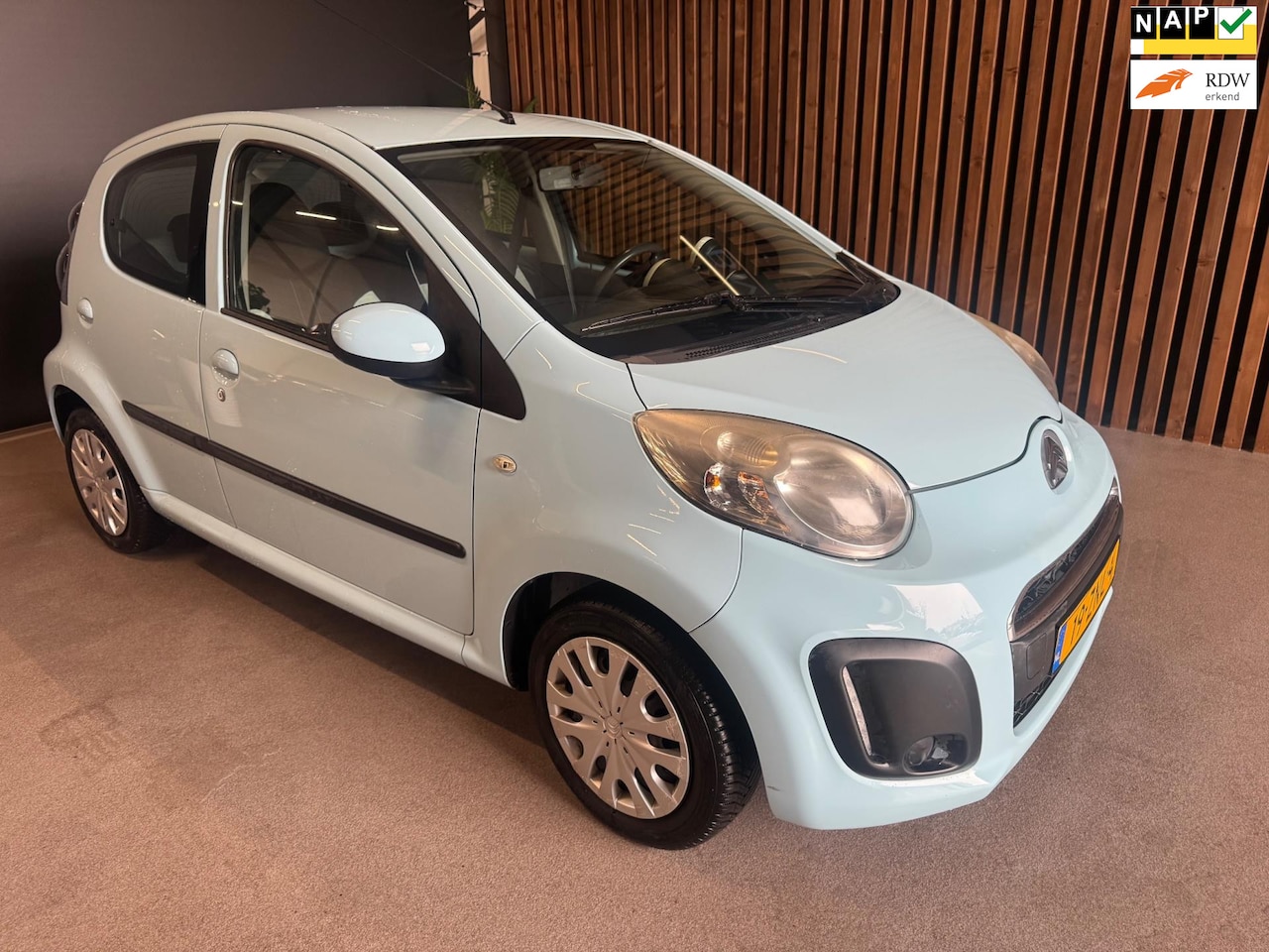 Citroën C1 - 1.0 Collection Airco, LED, Toerenteller - AutoWereld.nl