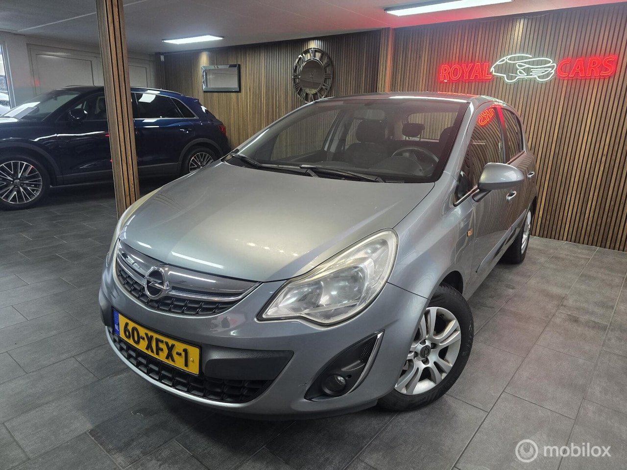 Opel Corsa - 1.2-16V Cosmo/ Nap / Airco / Top Onderhouden - AutoWereld.nl