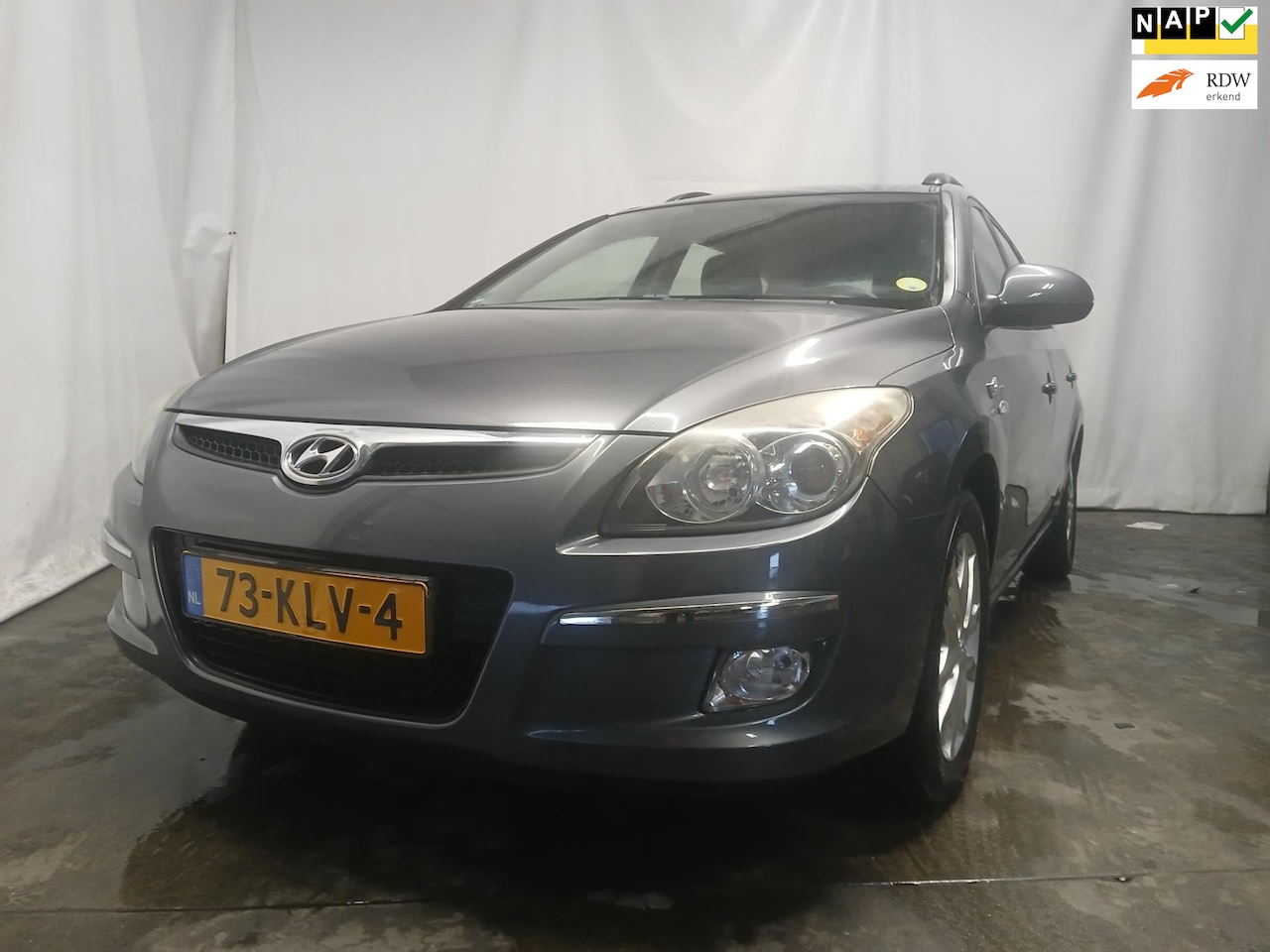 Hyundai i30 CW - 1.4i Blue Dynamic Business - Stuurstang Hoorbaar - AutoWereld.nl