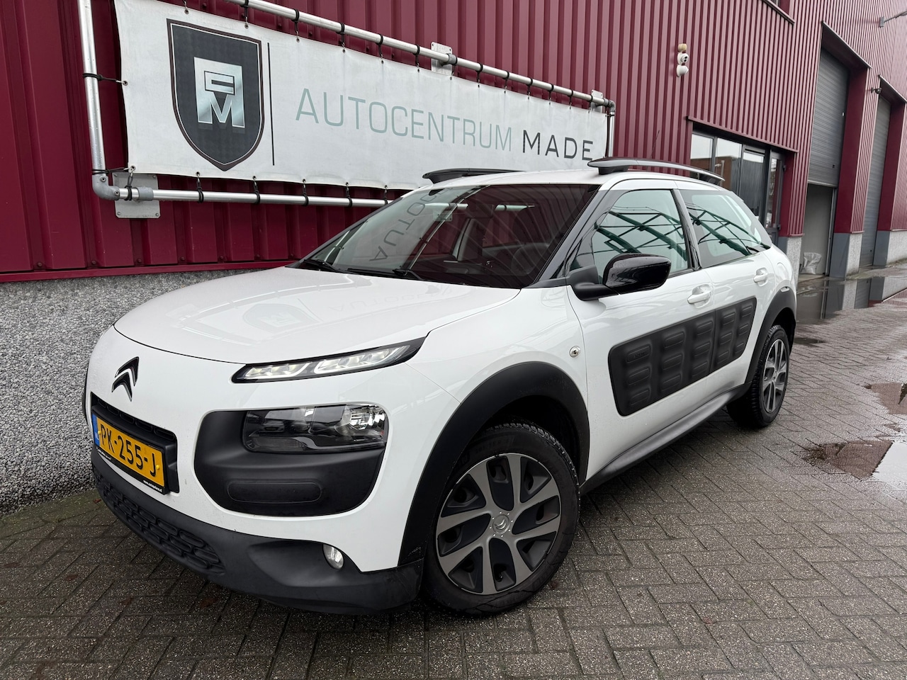 Citroën C4 Cactus - 1.2 PureTech Feel // 159 DKM NAP // Goed onderhouden // - AutoWereld.nl