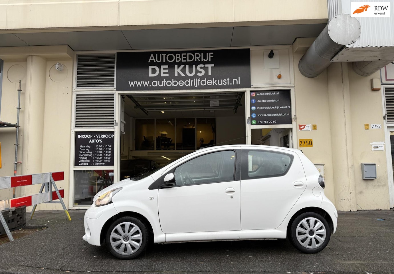 Toyota Aygo - 1.0 VVT-i 2013 5-Drs Airco - AutoWereld.nl