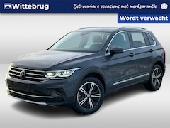Volkswagen Tiguan - 1.4 TSI 245pk DSG eHybrid Elegance / Panorama dak / Zwenkbare trekhaak / Head-Up Display /