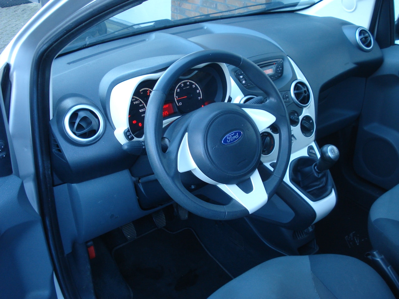 Ford Ka - 1.2 Titanium NIEUWE APK