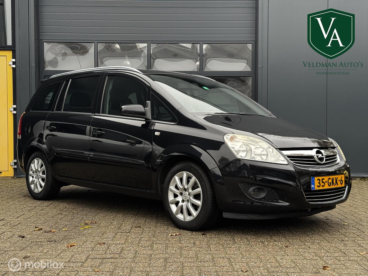 Opel Zafira - 2.2 Executive| 7 persoons | Automaat | trekhaak - AutoWereld.nl