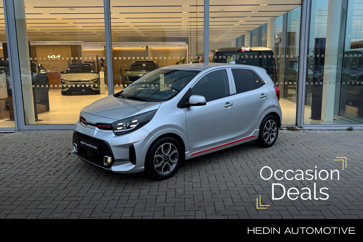 Kia Picanto - 1.0 DPi GT-Line | Navigatie | Camera | Cruise Control | Carplay | Climate Control | PDC A - AutoWereld.nl