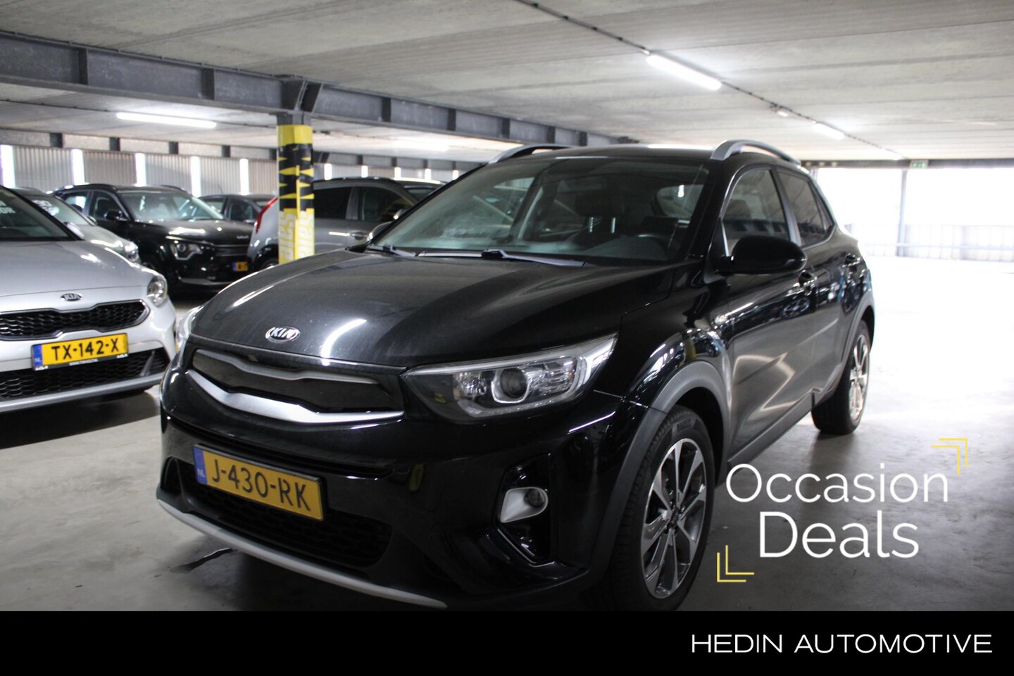 Kia Stonic - 1.0 T-GDi Sports Edition l Sportoelen l Navigatie l Camera l Climate airco l Sportvelgen l - AutoWereld.nl