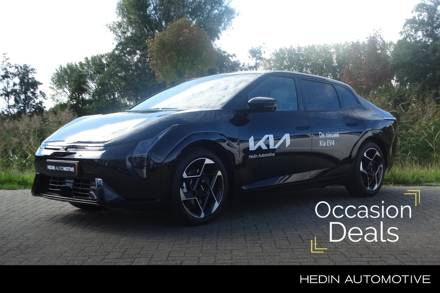 Kia EV4 Fastback - GT-PlusLine 81.4 kWh | Panoramadak | Stoelverwarming en -ventilatie | Camera | Adaptieve C - AutoWereld.nl