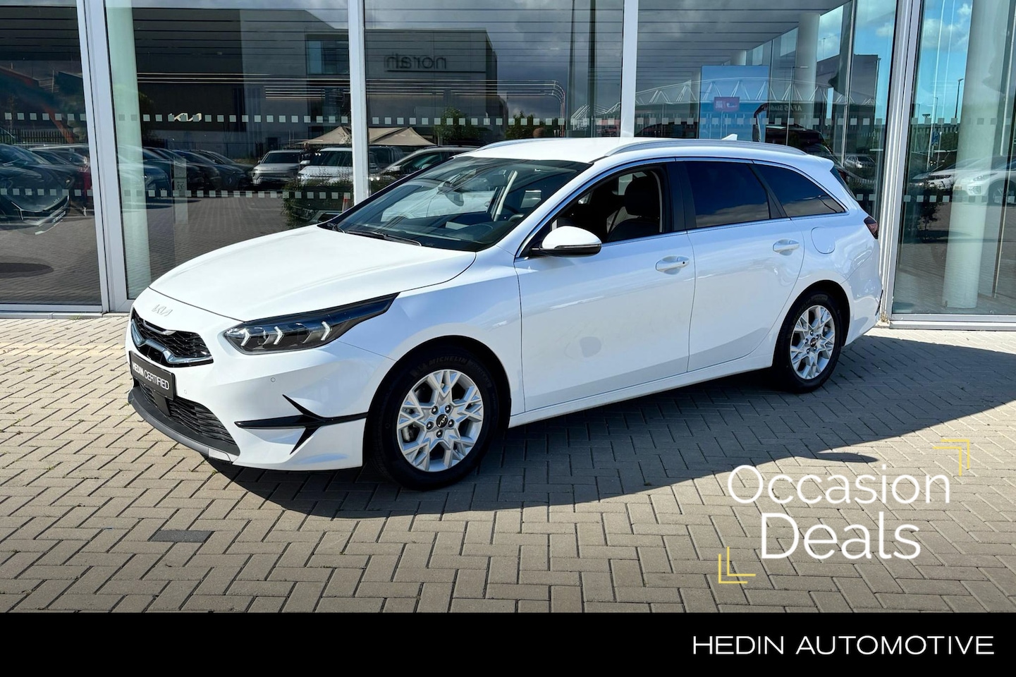 Kia Cee'd Sportswagon - Ceed 1.0 T-GDi 100PK DynamicPlusLine | Navigatie | Camera | Climate Control | Stoel/stuurv - AutoWereld.nl