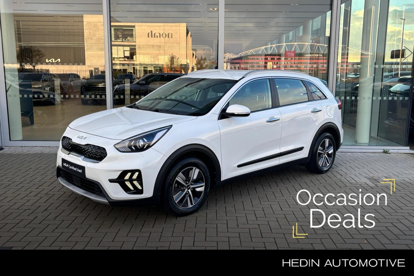 Kia Niro - 1.6 GDi Hybrid DynamicLine | Navigatie | PDC Achter | Cruise Control | Apple Carplay / And - AutoWereld.nl