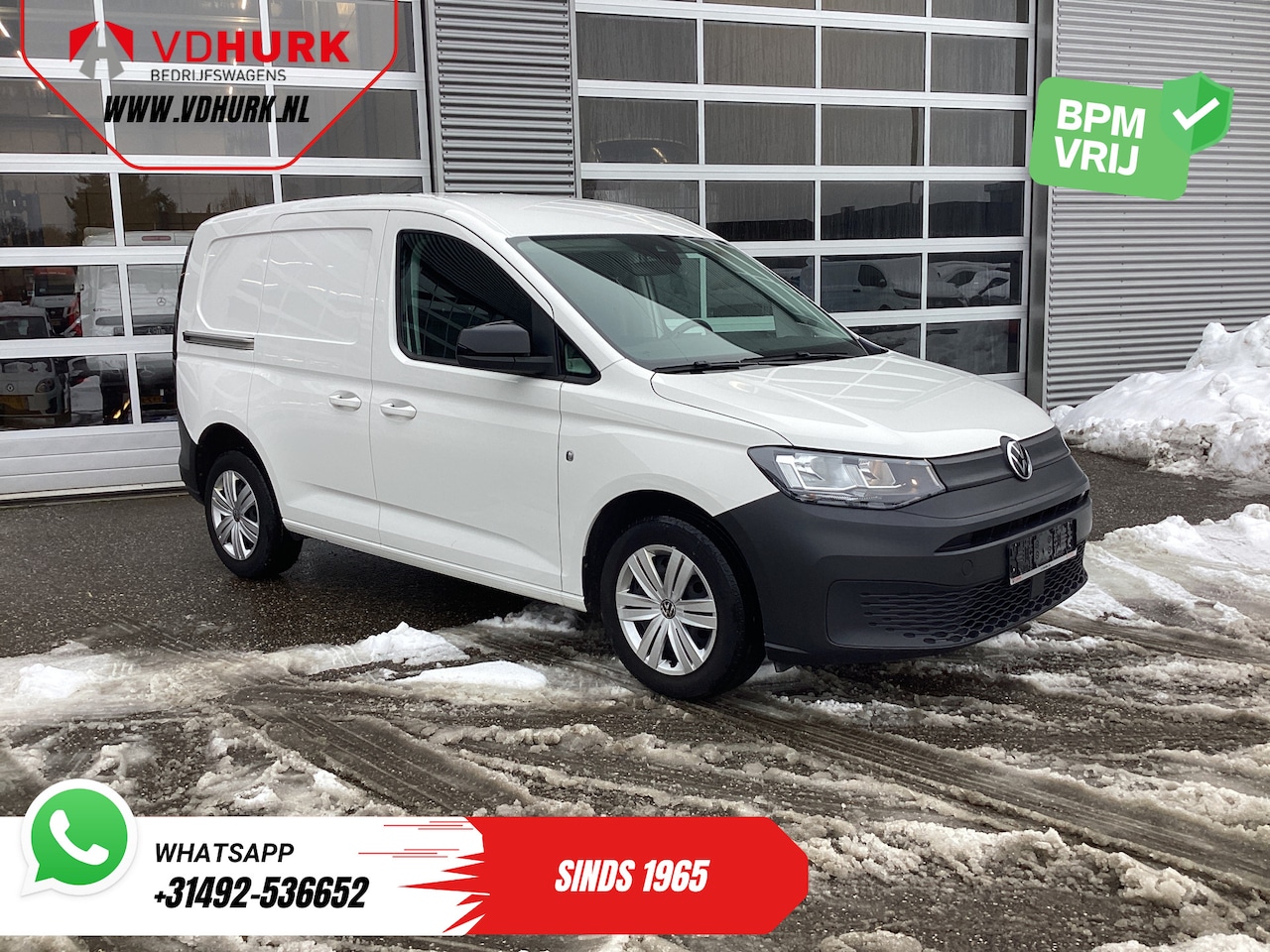 Volkswagen Caddy Cargo - 2.0 TDI 125 pk DSG Aut. Carplay/ Standkachel/ Stoelverw./ Airco/ Cruise/ PDC/ Trekhaak - AutoWereld.nl