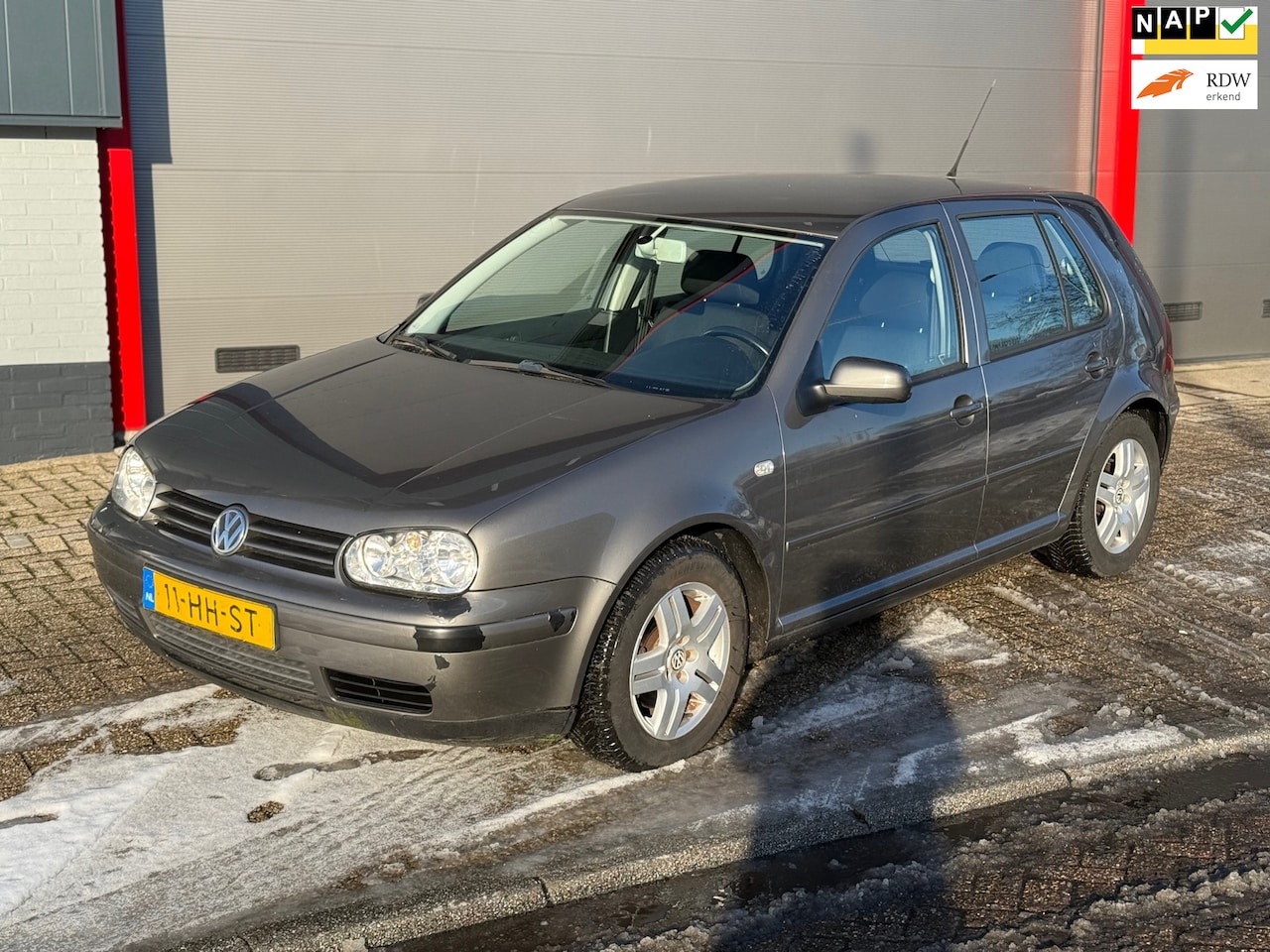 Volkswagen Golf - 2.0 Highline | Automaat | climacontrol | nieuwe apk - AutoWereld.nl
