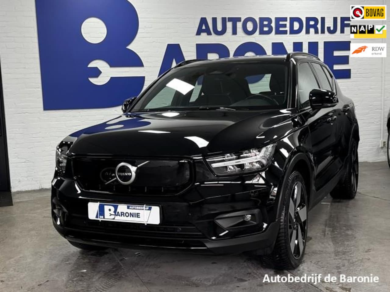 Volvo XC40 - Recharge P8 AWD R-Design Recharge P8 AWD R-Design - AutoWereld.nl