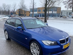 BMW 3-serie Touring - 318i Business Line