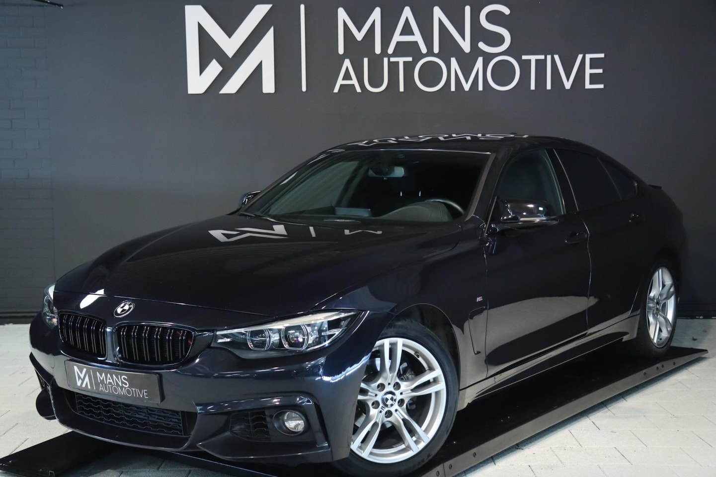 BMW 4-serie Gran Coupé - 418i M Sport / ALCANTARA / LED / CARPLAY / CRUISE - AutoWereld.nl