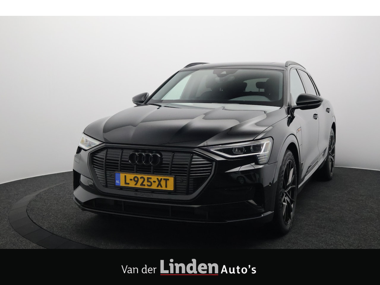 Audi e-tron - 50 quattro Business edition Plus 50 quattro Business edition Plus 71 kWh - AutoWereld.nl