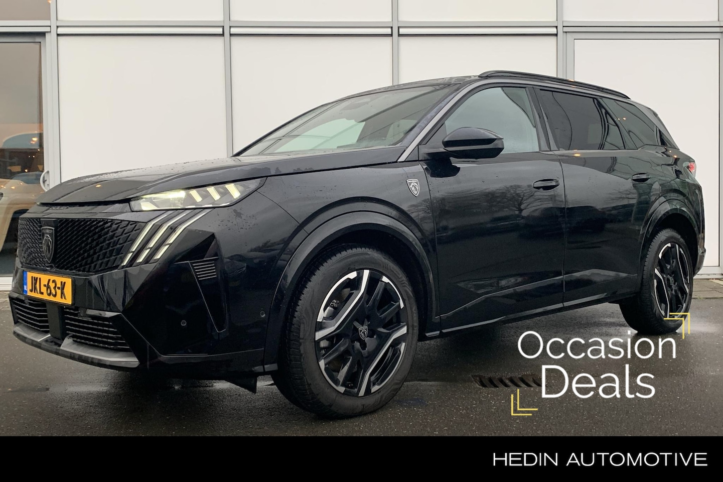 Peugeot e-5008 - GT Avantage 73 kWh | All season banden | Panoramadak | 360 gr. camera | Stoelverwarming - AutoWereld.nl