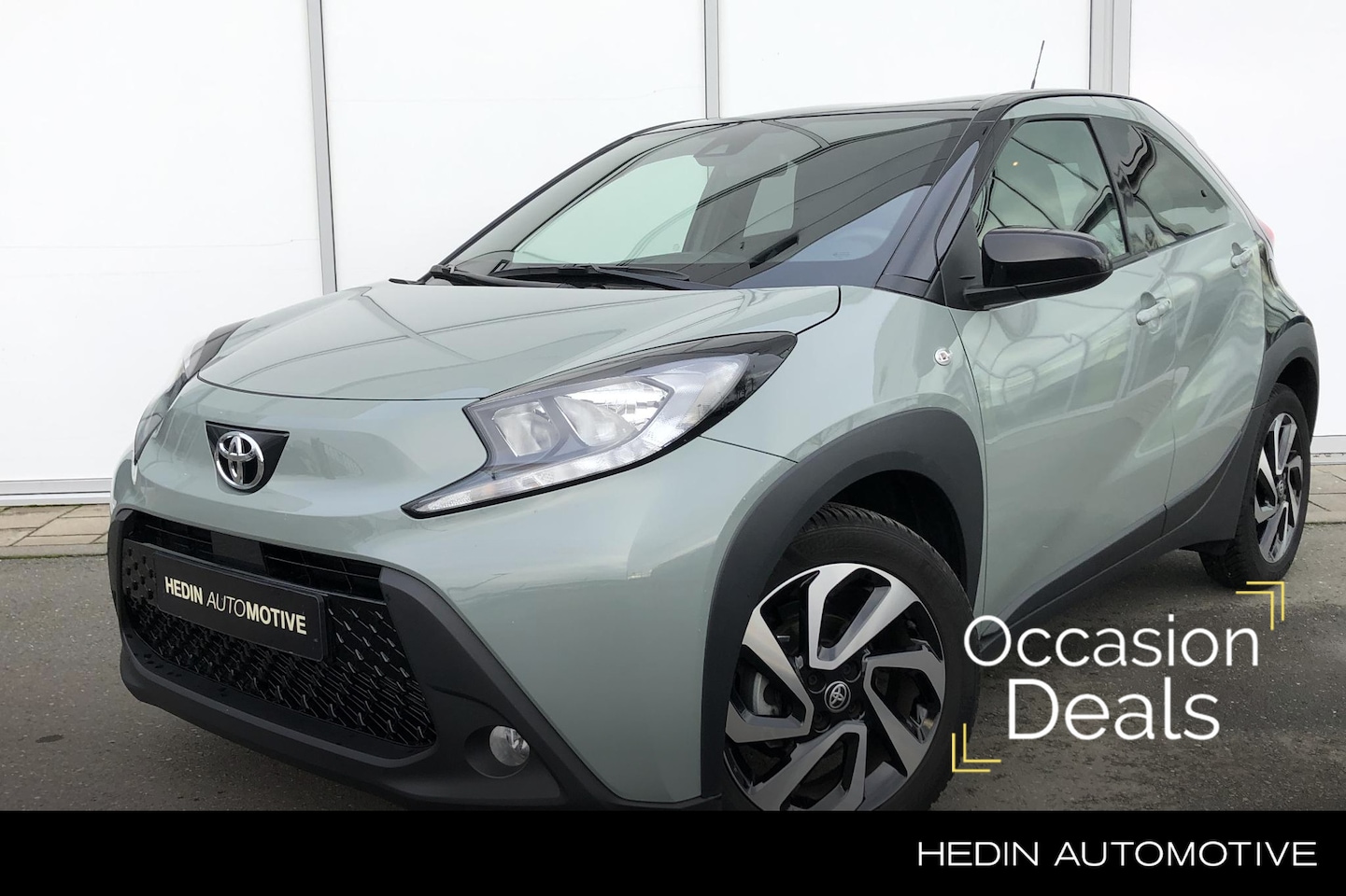 Toyota Aygo X - 1.0 VVT-i Pulse | Navigatie via App | Camera | Airco | Cruise control | Stoelverwarming | - AutoWereld.nl