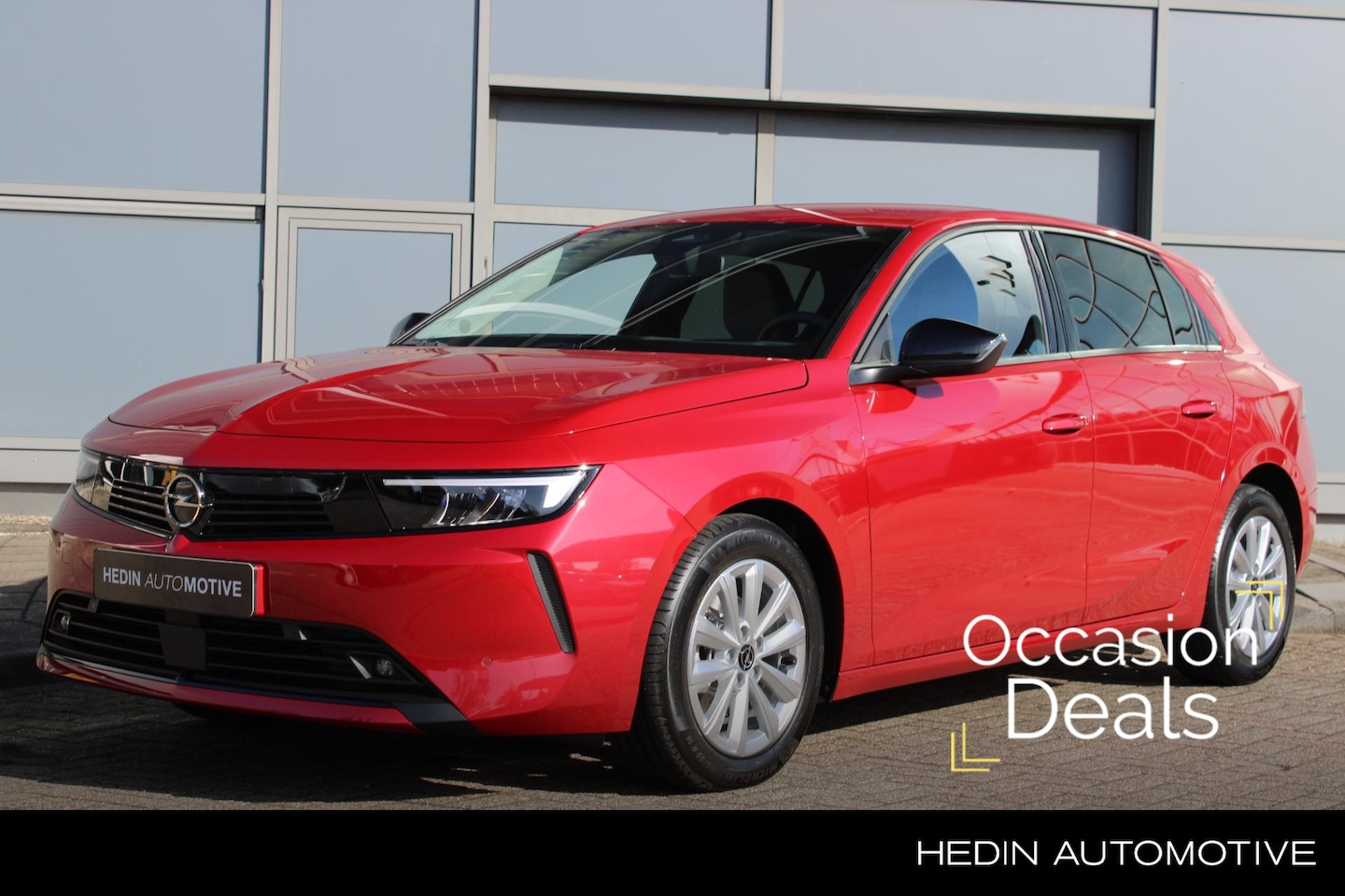 Opel Astra - 1.2 Turbo 110pk Edition | Navigatie | Stuur- en stoelverwarming | Camera | AGR Comfortstoe - AutoWereld.nl