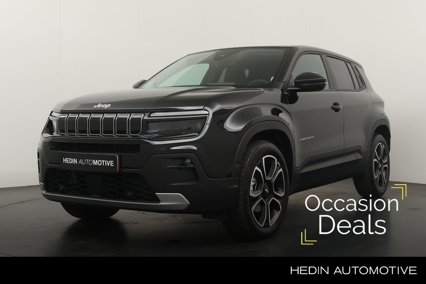 Jeep Avenger - 1.2 e-Hybrid Summit | Climate Control | LM Velgen | El. Achterklep | Navigatie | JBL Sound - AutoWereld.nl