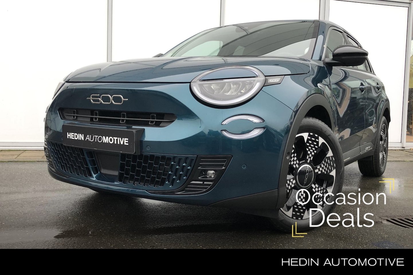 Fiat 600e - La Prima 54 kWh | Navigatie | Camera | Adaptive Cruise Control | Elek. Achterklep | PDC V+ - AutoWereld.nl