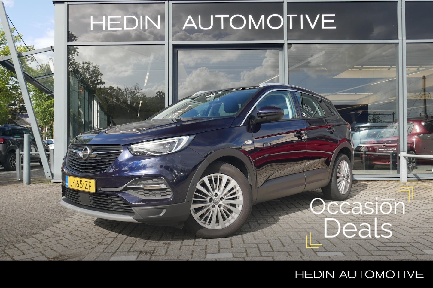 Opel Grandland X - 1.6 Turbo 180PK Executive Aut. | Trekhaak 1600KG Trekgewicht | Navigatie | Climate control - AutoWereld.nl