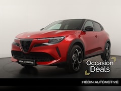 Alfa Romeo Junior - 1.2 Turbo Hybrid Ibrida Speciale 145 pk | Techno pakket | Verwarmde voorruit