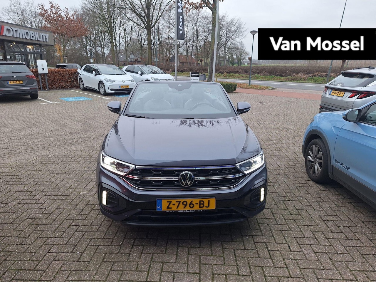 Volkswagen T-Roc Cabrio - 1.5 TSI R-Line | VERWACHT | - AutoWereld.nl
