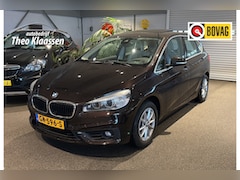 BMW 2-serie Active Tourer - 218i Essential Pano Head-up Leder Navi 1e eigenaar 78.000km NAP