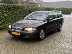 Volvo V70 - 2.4 Edition II APK t/m 01-2027