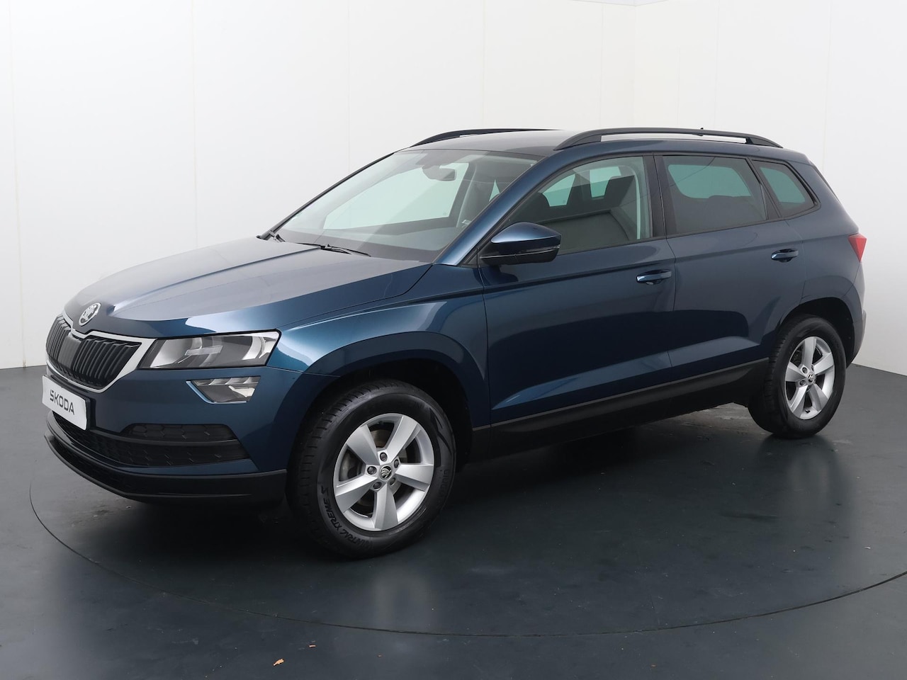 Skoda Karoq - 1.0 TSI Ambition | 115 PK | Cruisecontrol | Achteruitrijcamera | Climate Control | wegklap - AutoWereld.nl