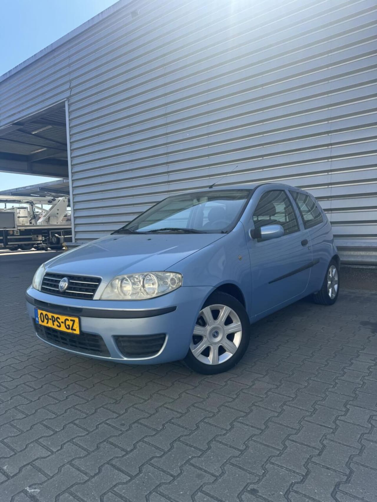 Fiat Punto - 1.4-16V AIRCO - NIEUWE APK - NAP - AutoWereld.nl