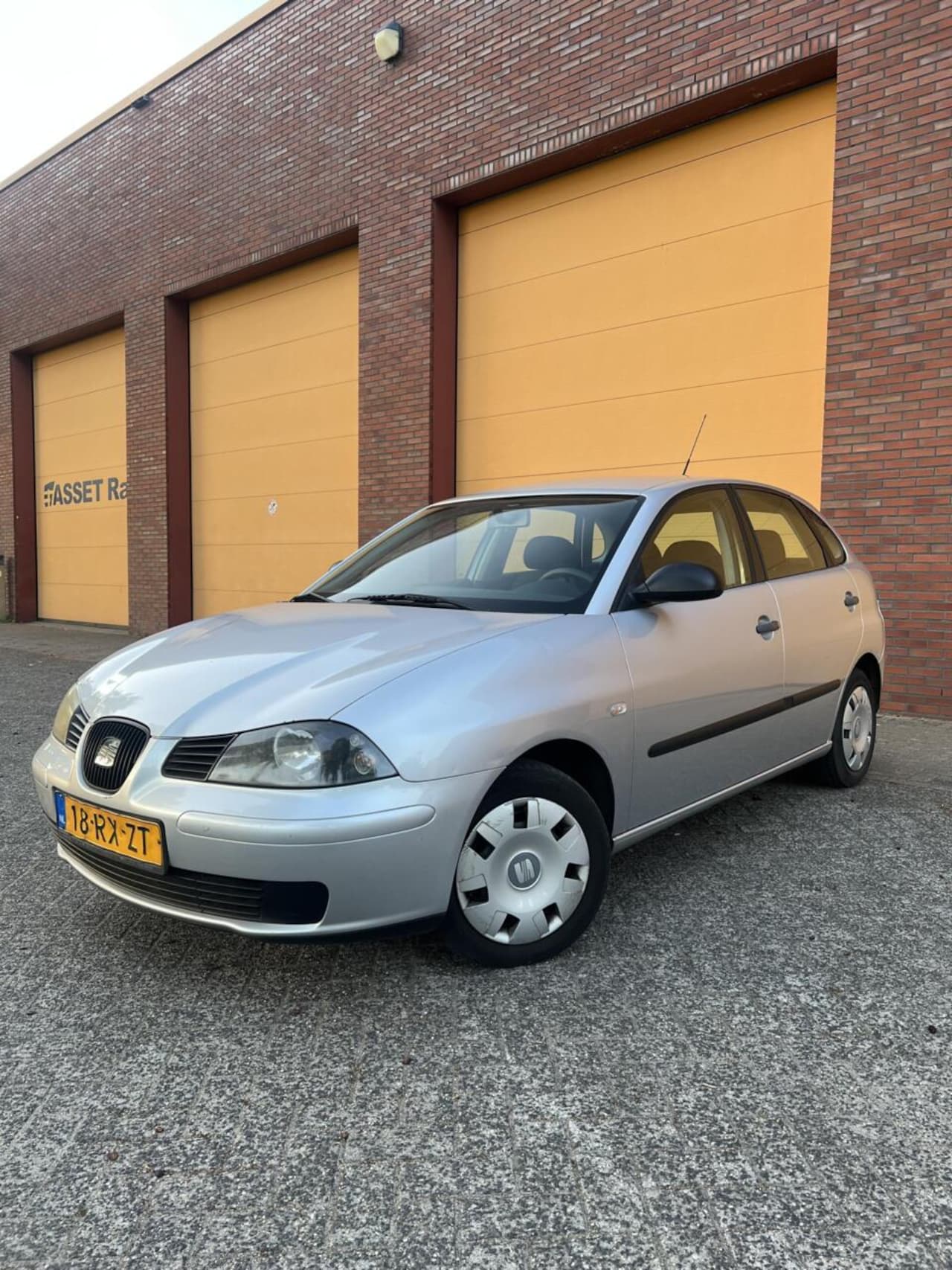 SEAT Ibiza - 1.4-16V NIEUWE APK ! - AutoWereld.nl