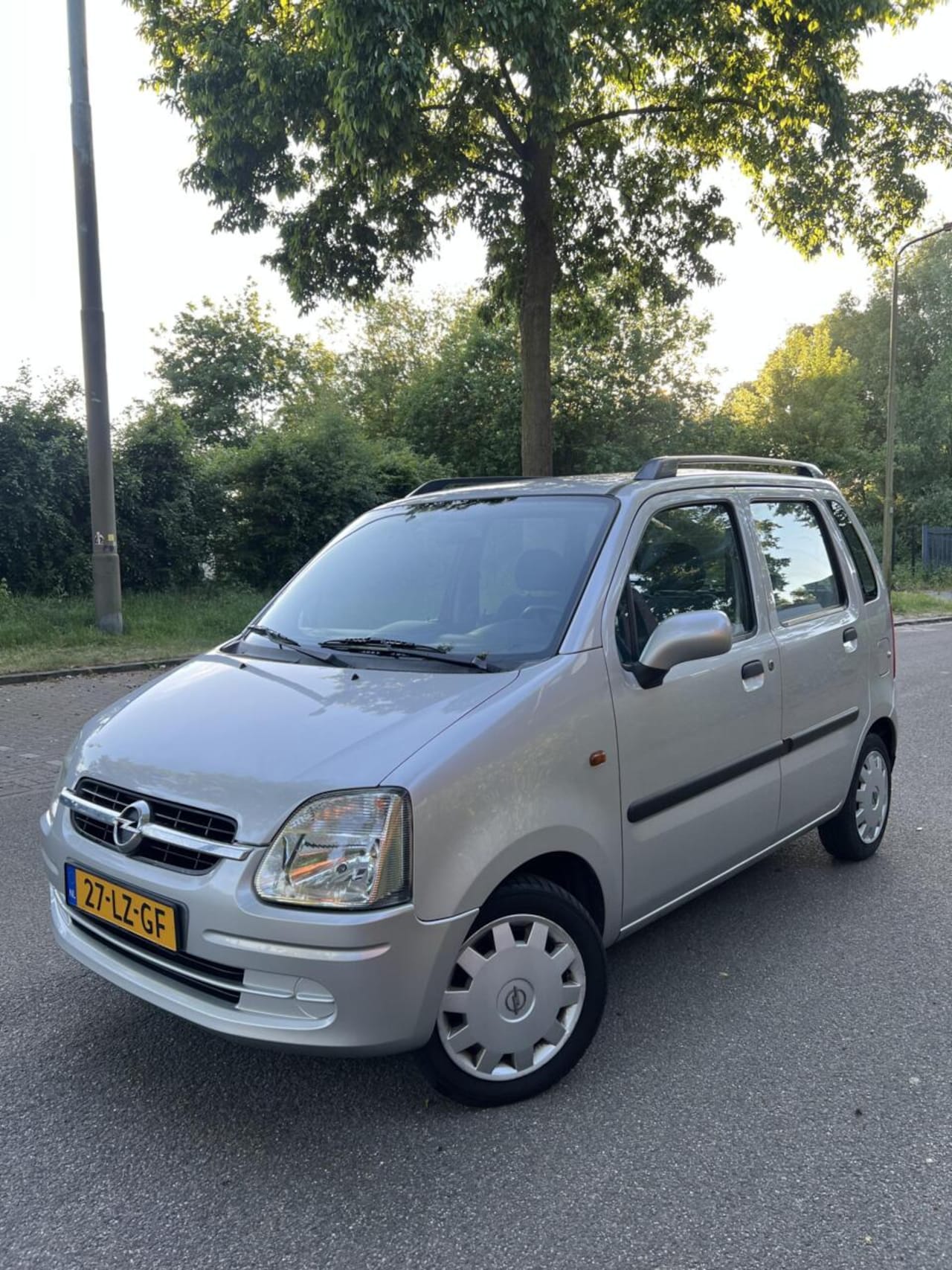Opel Agila - 1.2-16V NIEUW APK - AutoWereld.nl