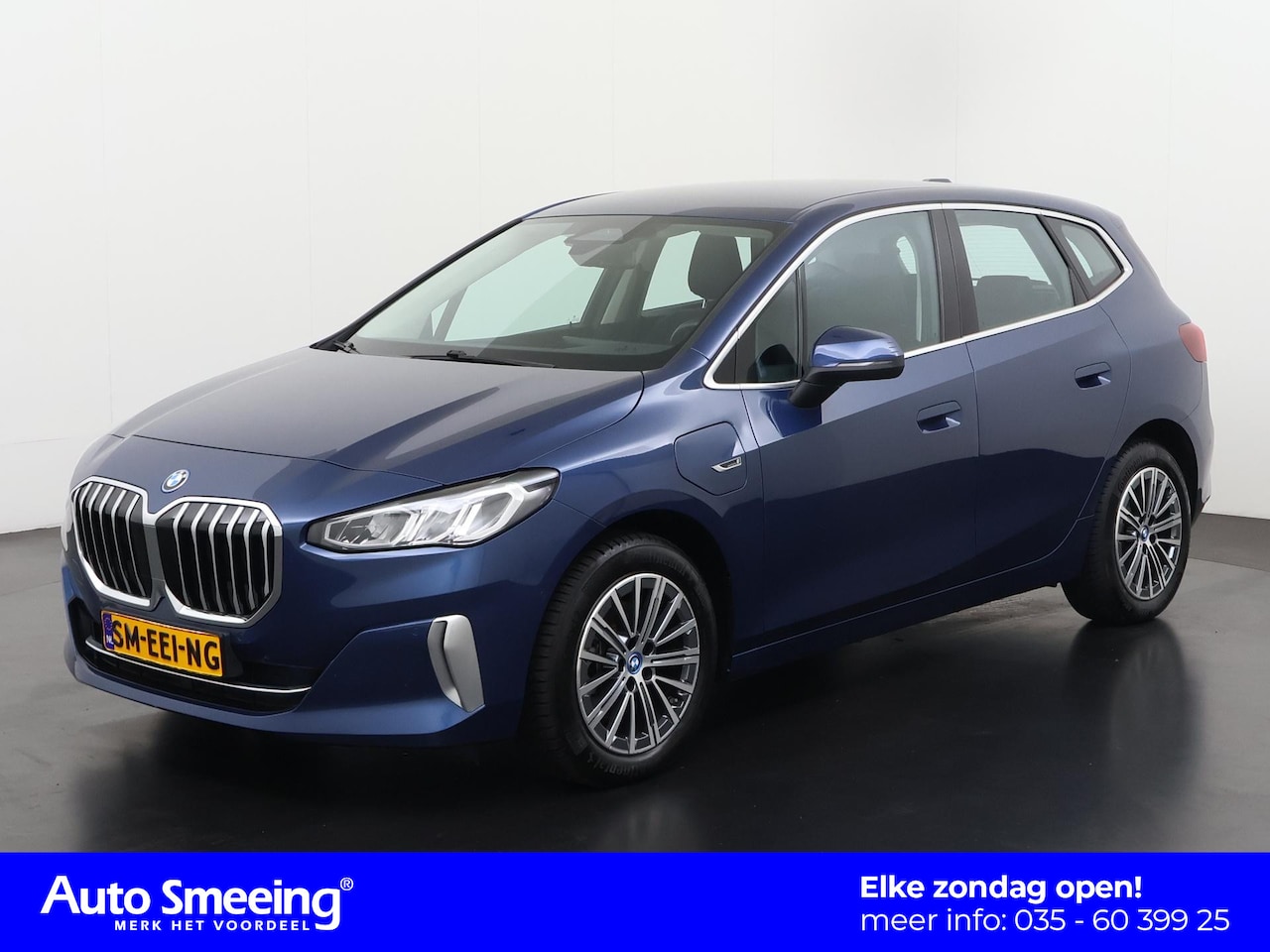 BMW 2-serie Active Tourer - 225e xDrive Luxury Line | Leder | Camera | Live Cockpit Plus | Zondag Open! - AutoWereld.nl