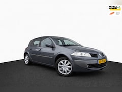 Renault Mégane - 1.6-16V Business Line