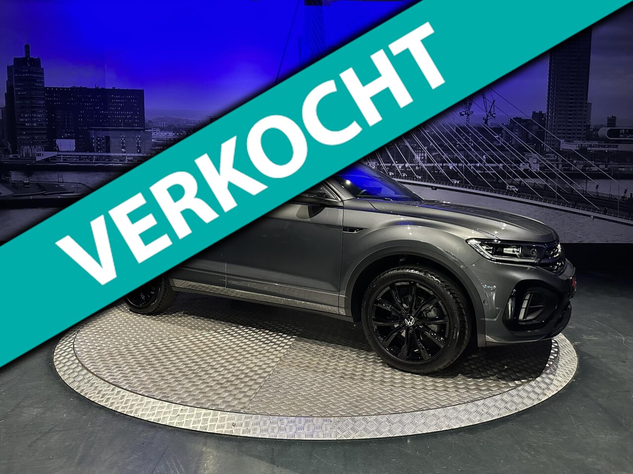 Volkswagen T-Roc - 1.5 TSI R-Line Edition *Keyless*Winterpakket*Camera* - AutoWereld.nl