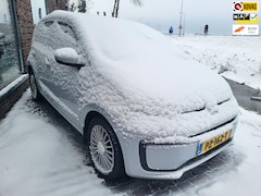 Volkswagen Up! - 1.0 BMT move up 5drs 2017 15"LMV