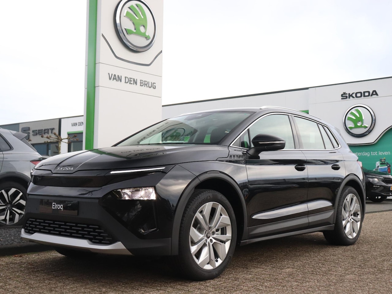 Skoda Elroq - 60 Business Edition - Tour | Private lease €497,- | Trekhaak | 20inch Vega | Camera | Stoe - AutoWereld.nl