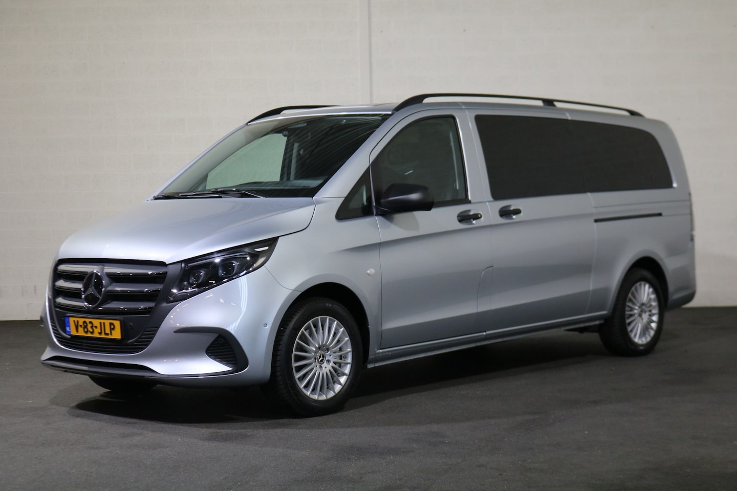 Mercedes-Benz Vito - 114 CDI XL Overbrengvoertuig 1x Kist 1x Brancard - AutoWereld.nl