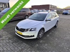 Skoda Octavia Combi - 1.0 TSI Greentech Ambition Business Navi/PDC/ECC/Cruise/DLR.ONDERHOUDEN