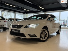 SEAT Leon - 1.4 TSI Style | XENON | NAVI | STOELVERWARMING | CRUISE |