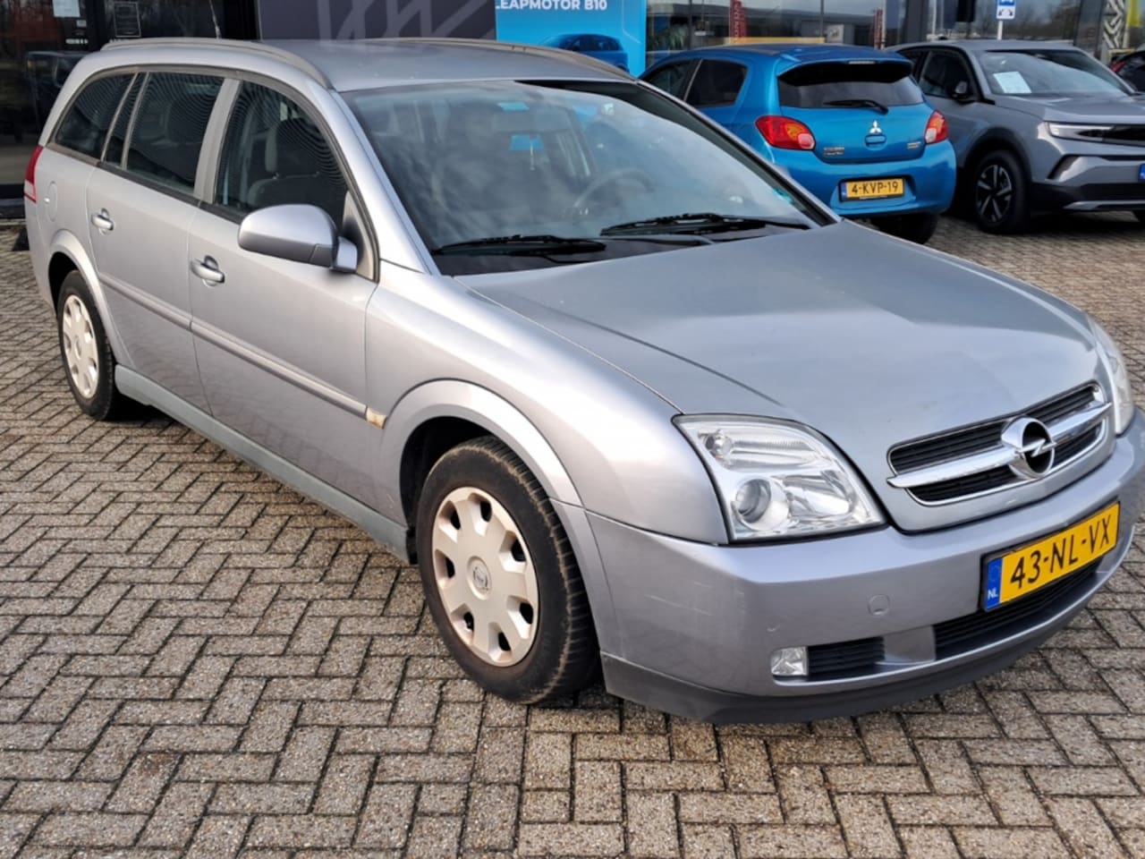 Opel Vectra Wagon - 1.8-16V Comfort*NWE APK* - AutoWereld.nl