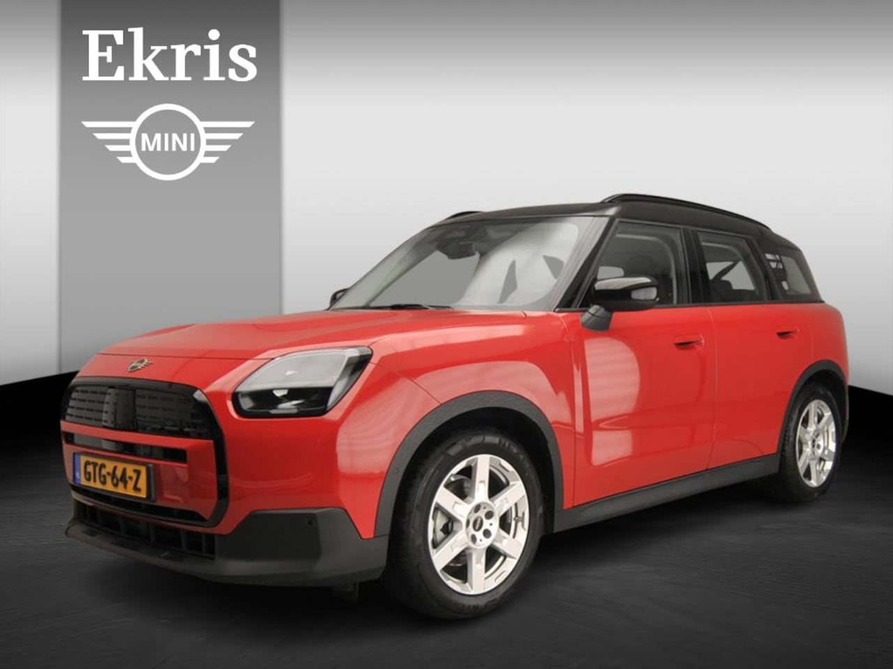 MINI Countryman - E Classic / Driving assist / LED / Park assist / Stoelverwarming / Alu wielen 18 inch - AutoWereld.nl